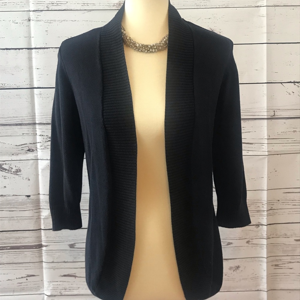 Navy cardigan with 3/4 sleeves